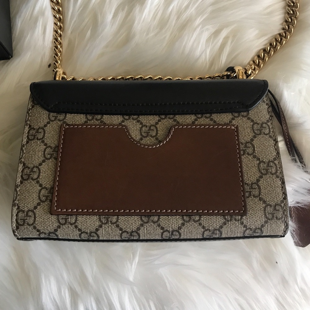 Gucci Padlock Small GG Shoulder Bag - Picture 2 of 5